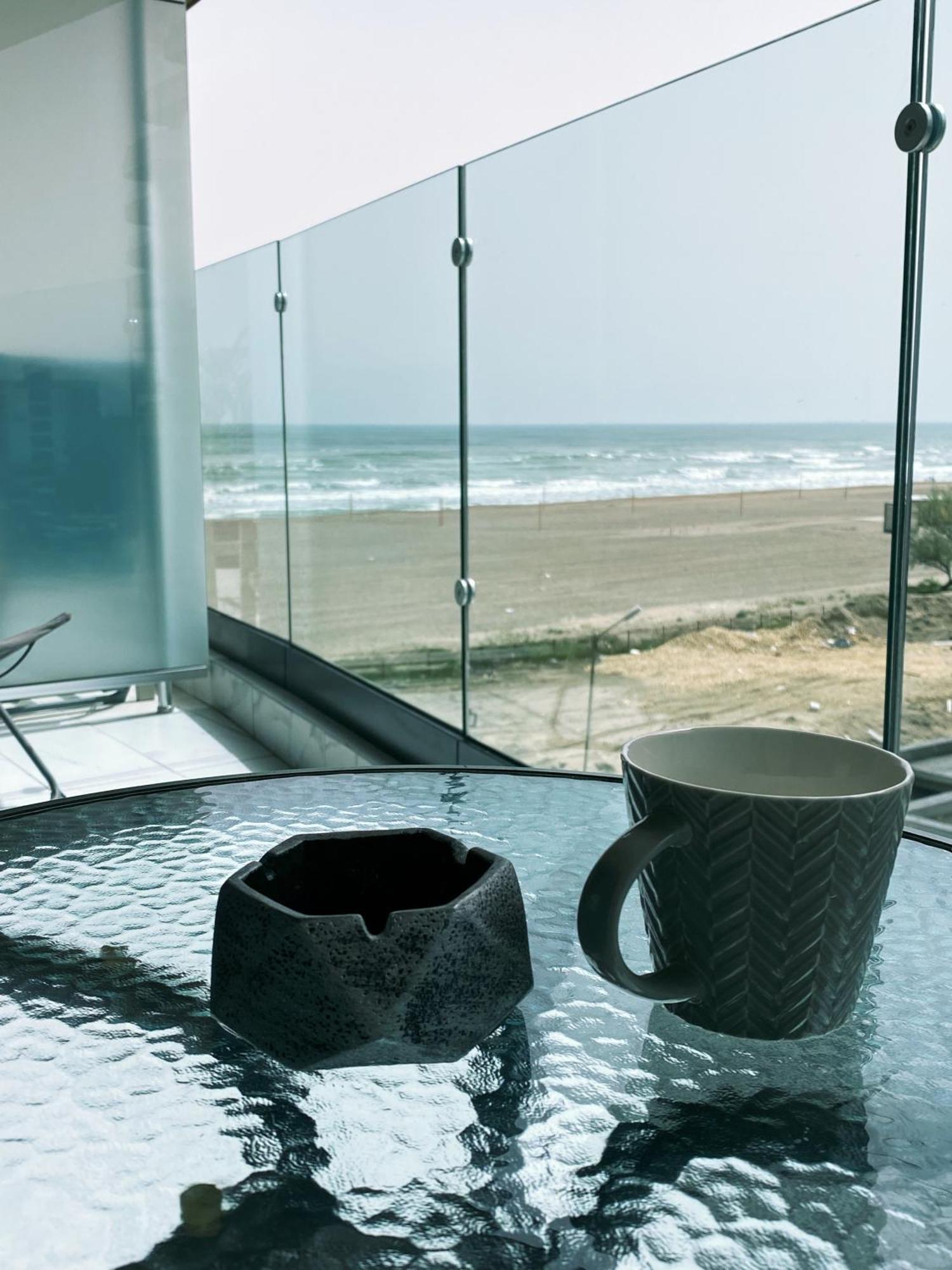 Appartement Vista Del Mar à Mamaia Extérieur photo